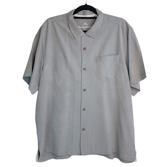 Tommy Bahama Other - Tommy Bahama Men's Carbon Gray Tropical Print Buttons Up Shirt Size XL
